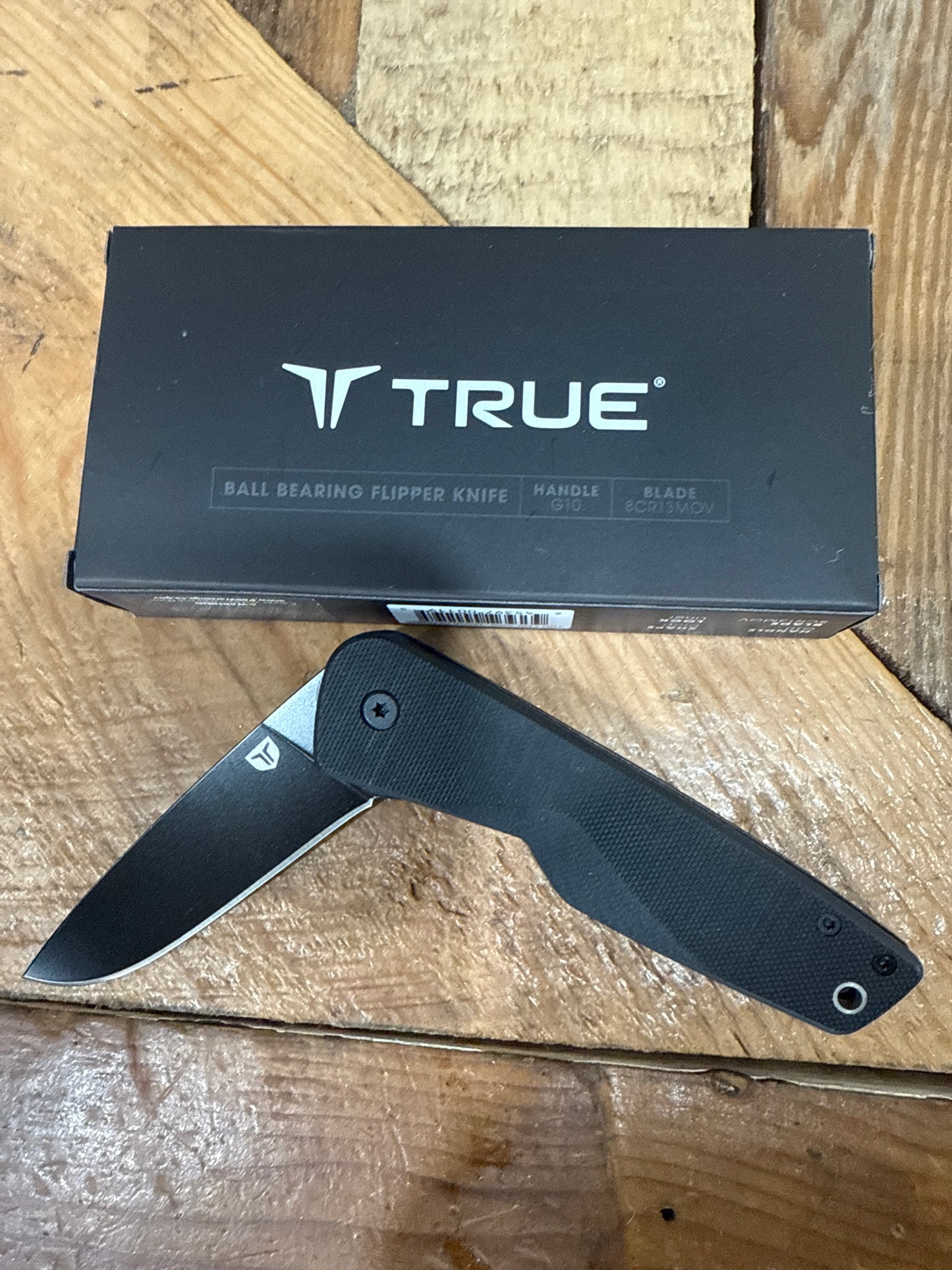 True Knife: Ball Bearing Flipper Knife